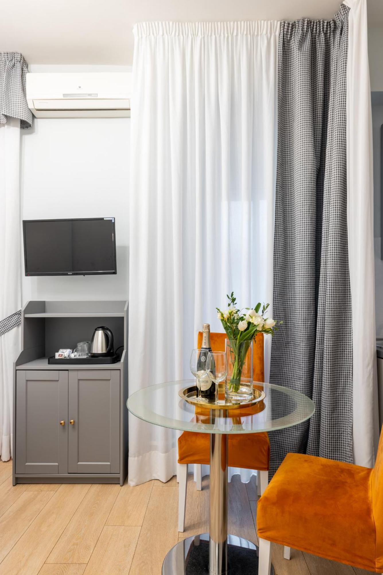Domus Bella Roma Hotel Eksteriør billede